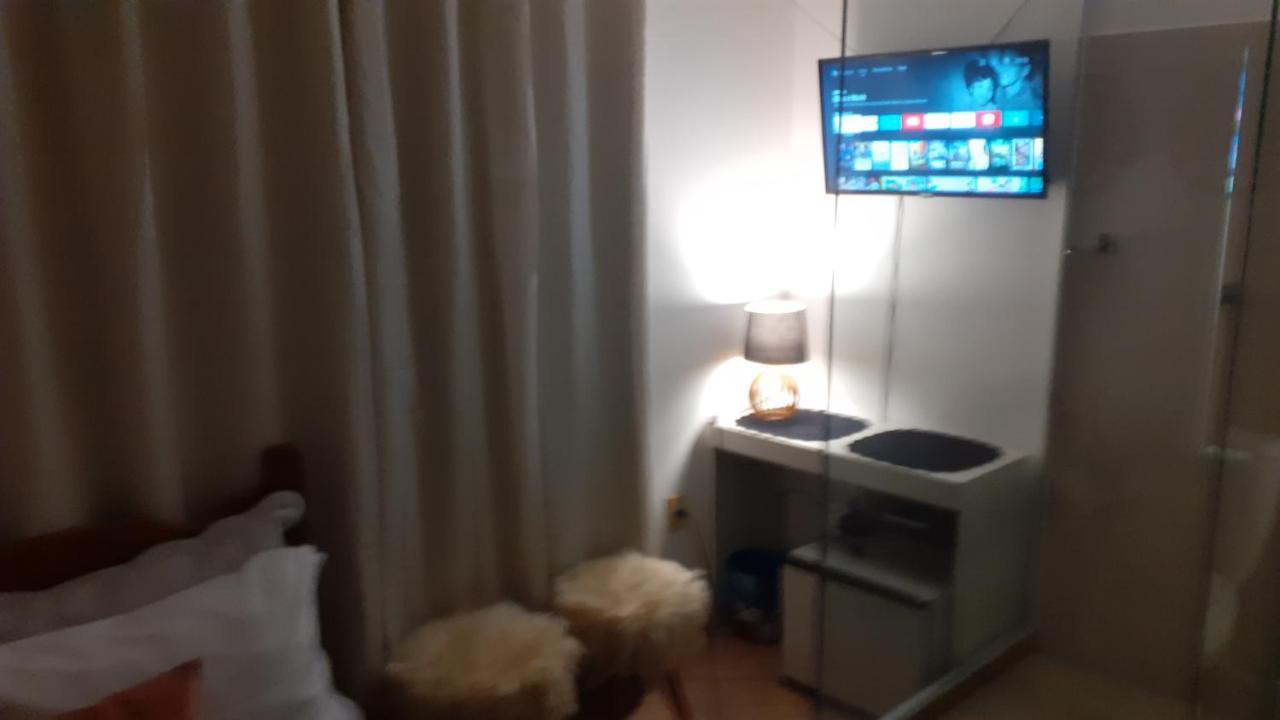 Banheiro De Vidro Em Suite Compacta.Centro 多明戈斯马丁斯 外观 照片